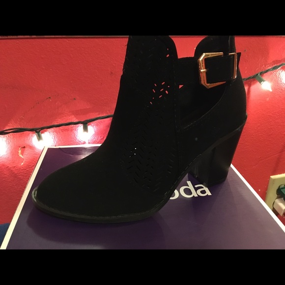 Too moda booties - Picture 2 of 5